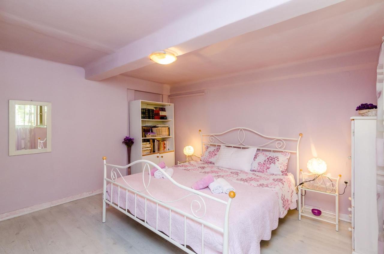 Kalea Apartman *